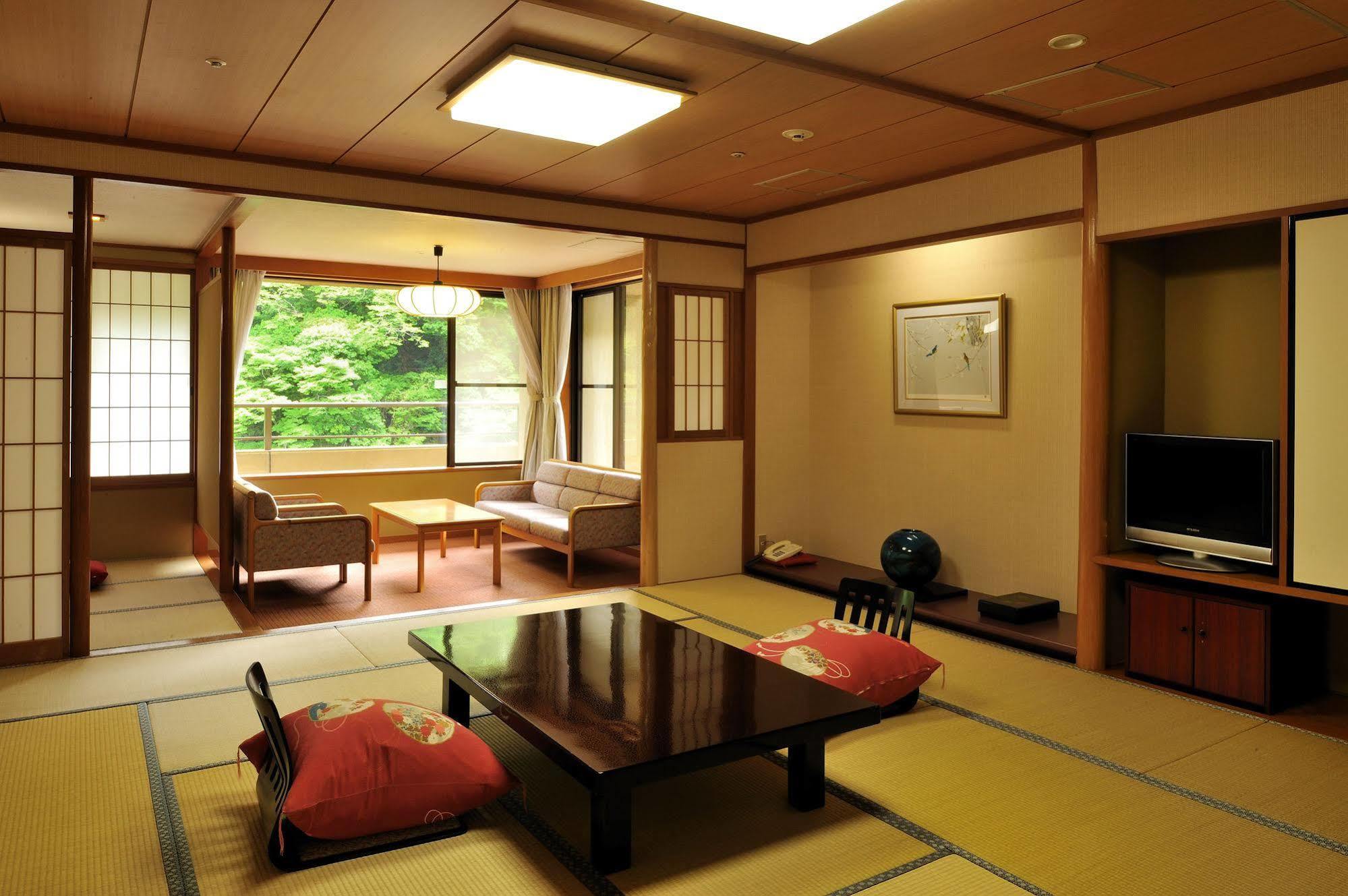 Tsuetate Kanko Hotel Hizenya Minamioguni Bagian luar foto